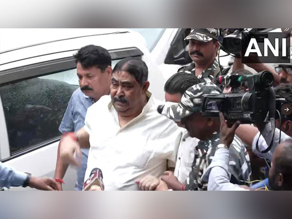 TMCs Anubrata Mondal taken to Kolkata hospital for medical check up, later taken to CBI headquarters