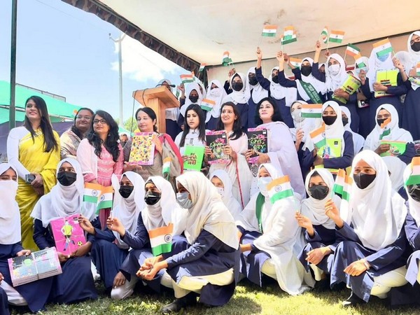 Ek-Soch NGOs Ritu Rathi pays visit to J&K for Beti Bachao, Beti Padhao and Har Ghar Tiranga Mission