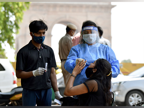 India sees slight dip in COVID infection with 14,092 new cases in last 24 hours