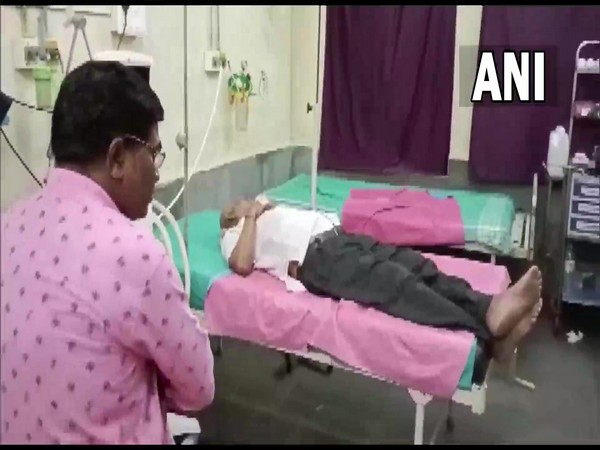 2 injured as coach derails after Rajasthan-bound passenger train collides with goods train in Maharashtras Gondia