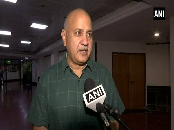 Manish Sisodia writes to CBI, seeks probe into ex-LGs change of stance on opening of liquor shops