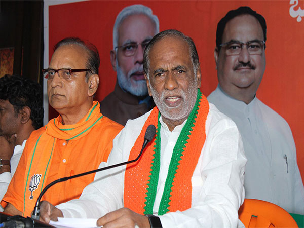 BJP slams KCR for boycotting NITI Aayog meet, says its loss for Telangana