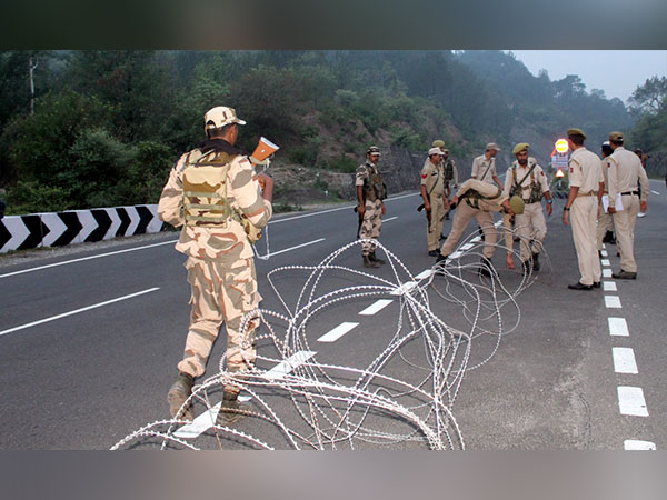 Civilian injured in a terrorist attack in Kashmirs Budgam