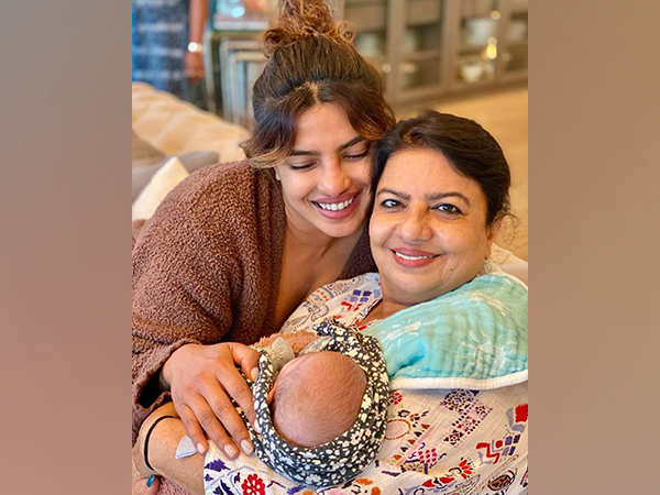 Priyanka Chopra gives a glimpse of her daughters reading session