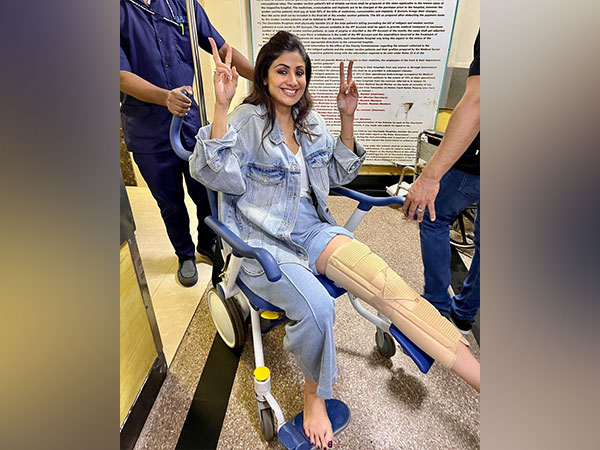 Shilpa Shetty breaks her leg on sets of Rohit Shettys Indian Police Force