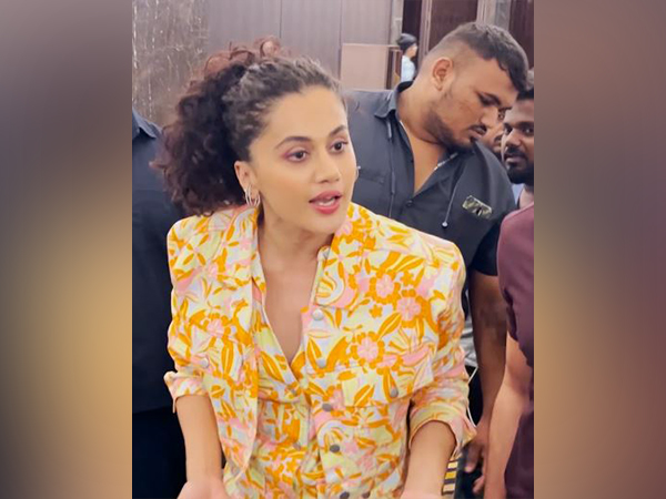 Please talk to me in a respectful manner: Taapsee Pannu gets into heated argument with paparazzi