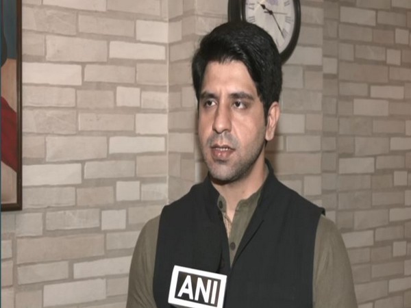 Shehzad Poonawala seeks Priyanka Gandhi Vadras response on Rajasthan CM Gehlots rape law remarks