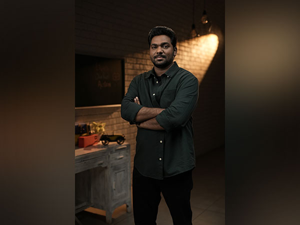 Comedian Zakir Khan excited about his global Tathastu tour